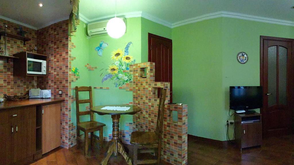 Odelana Apartments Odessa Room photo